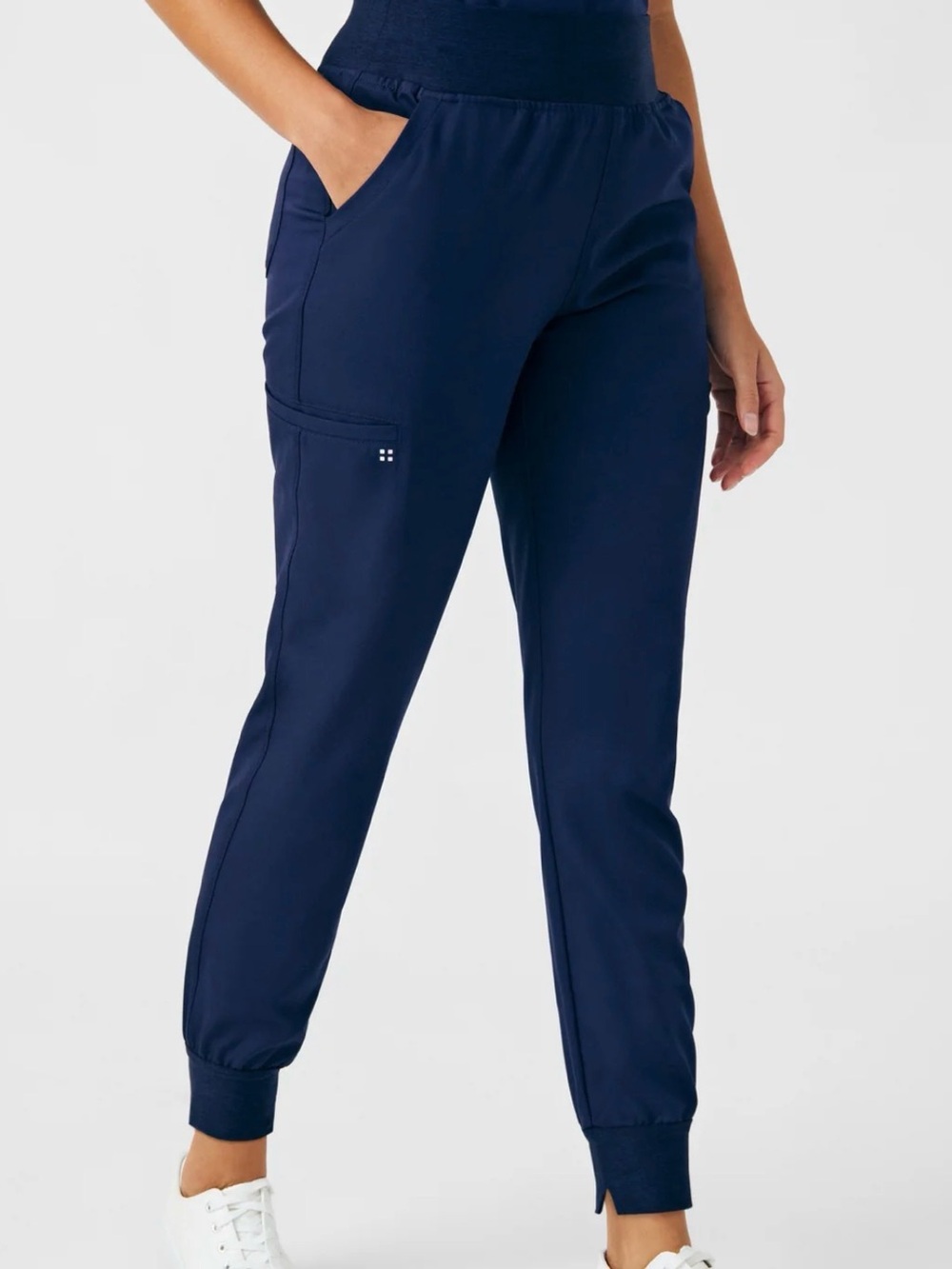 White Cross VIBE Women’s Navy Scrub Jogger Pants